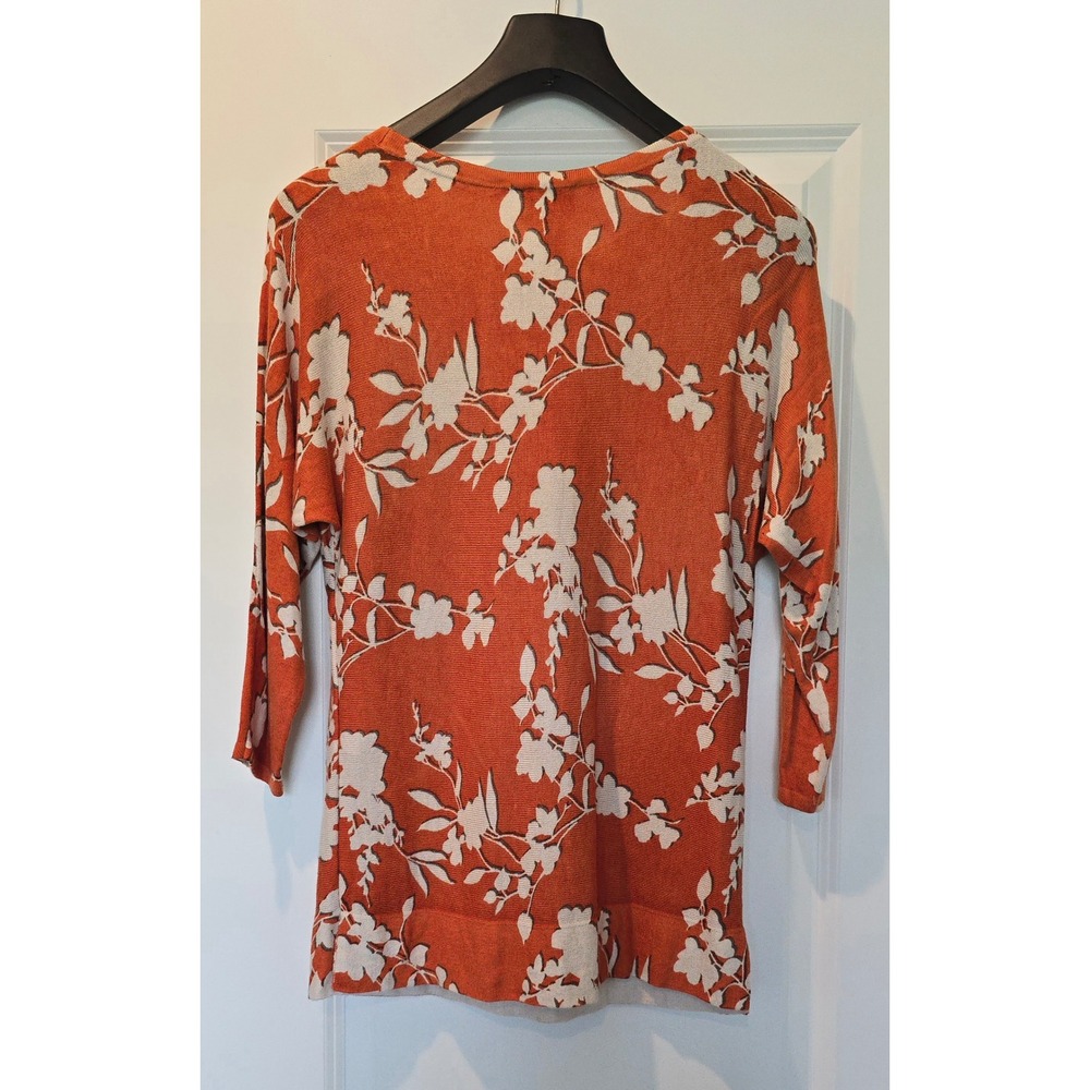 Chicos Orange Floral 3/4 Sleeve Cashmere Blend Knit Sweater Top Size 0 Small‎ - Picture 2 of 4